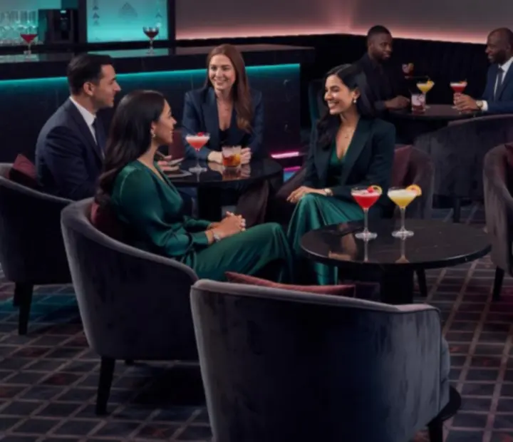 Večerní lounge atmosféra v restauraci Cezia Club
